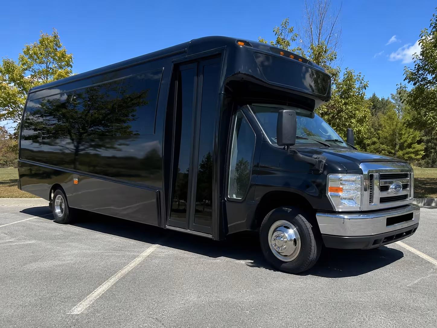 15 passenger minibus