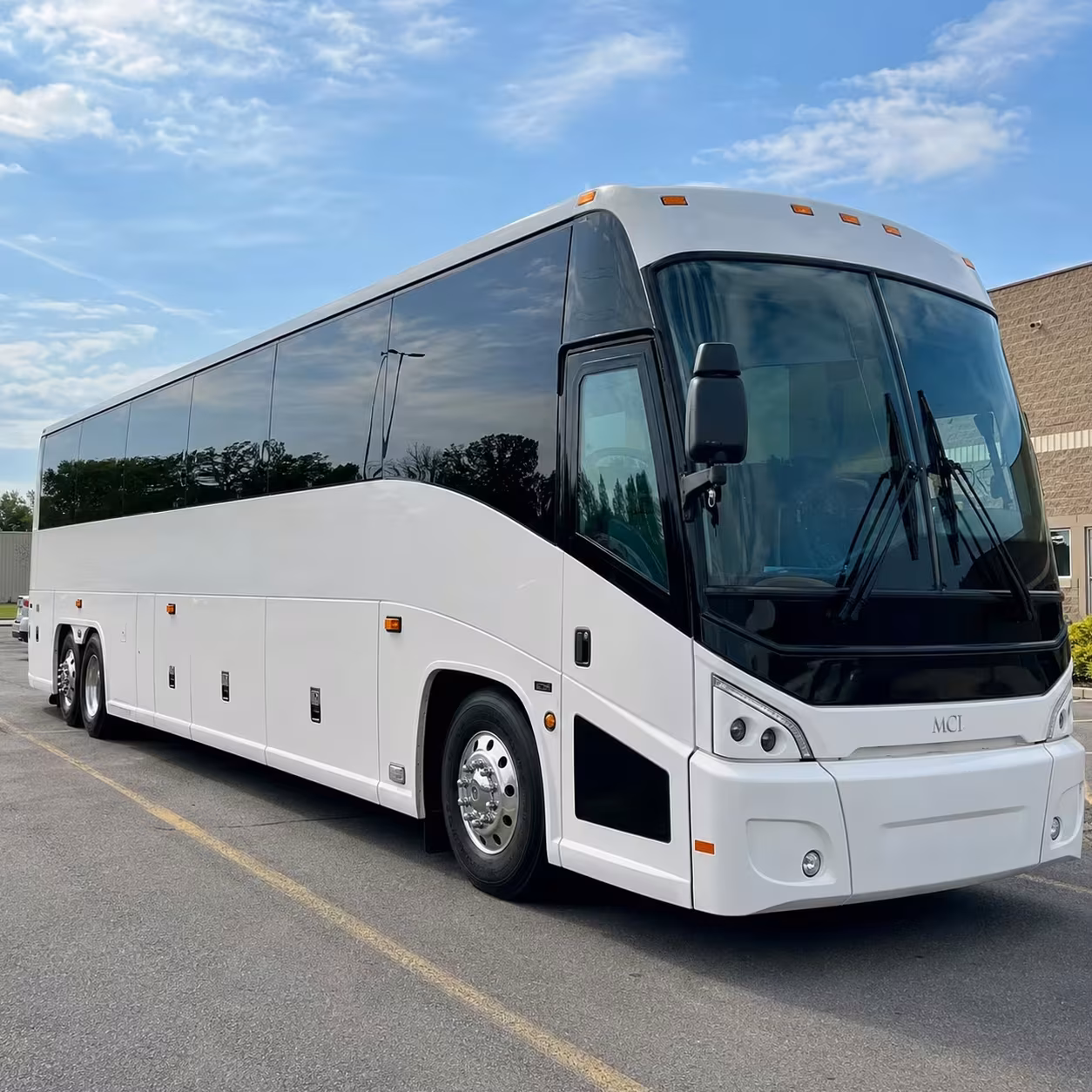 charter buses to viejas arena and pechanga arena from el cajon