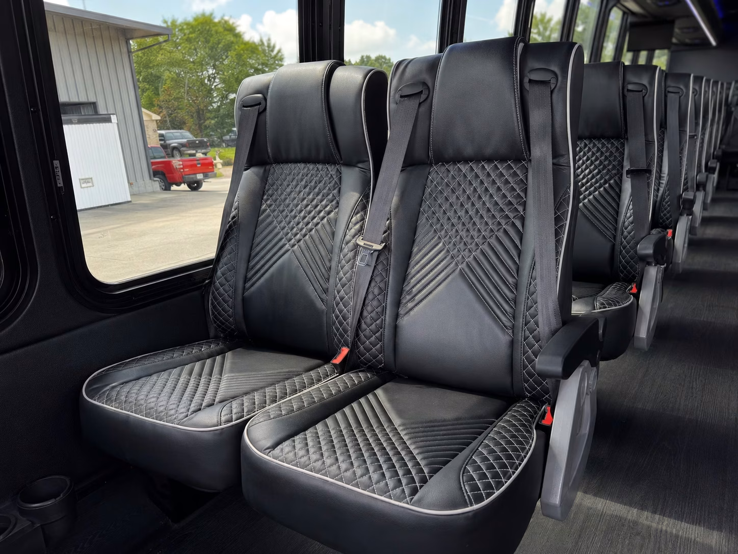 daily charter bus rentals for el cajon industrial parks