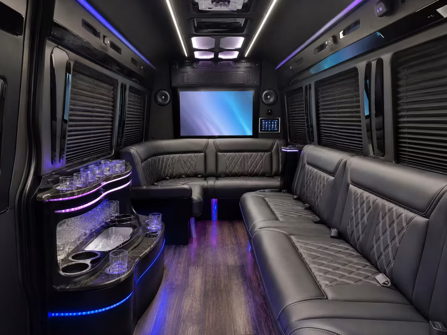 el cajon charter bus rentals to san diego international airport